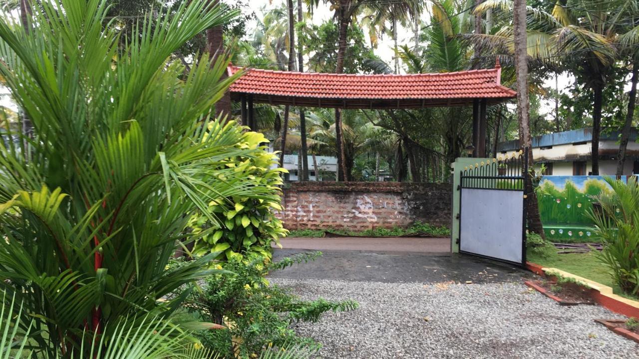 Divine Bliss Beach Resort Varkala Ngoại thất bức ảnh